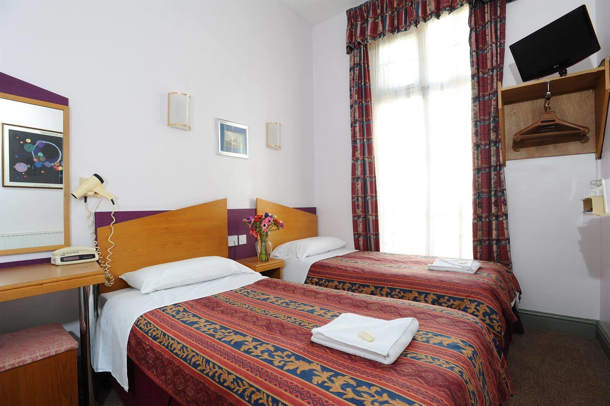 Dover Hotel - B&B Londýn Exteriér fotografie